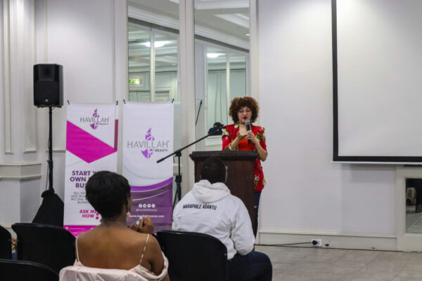 WomaninBusiness (88 of 341) - Copy (1)